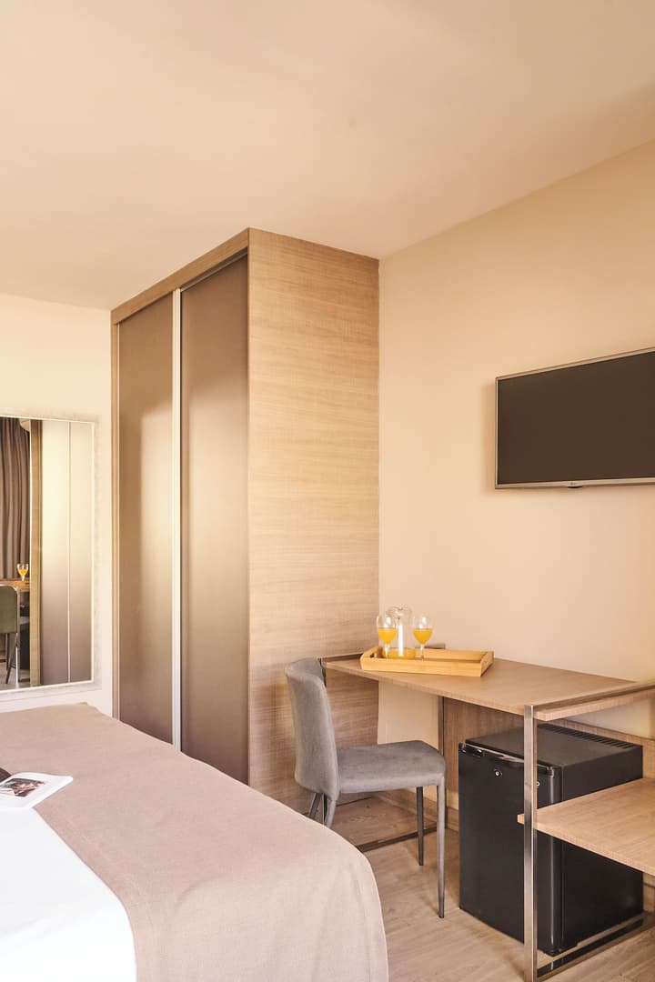Ona Marbella Inn