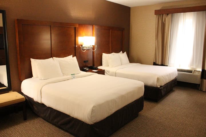 Quality Suites NYC Gateway