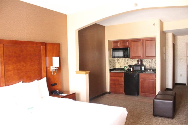 Quality Suites NYC Gateway