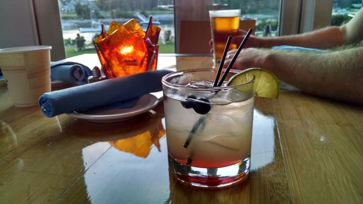 Breakwater Inn