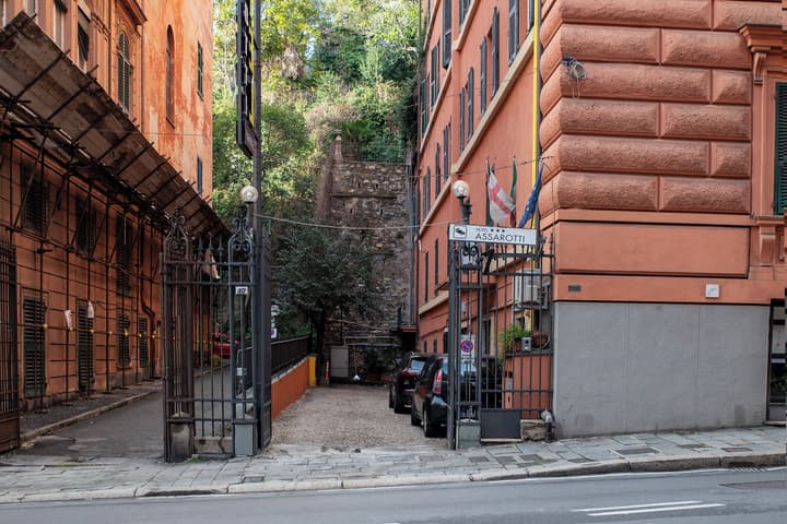 Hotel Assarotti