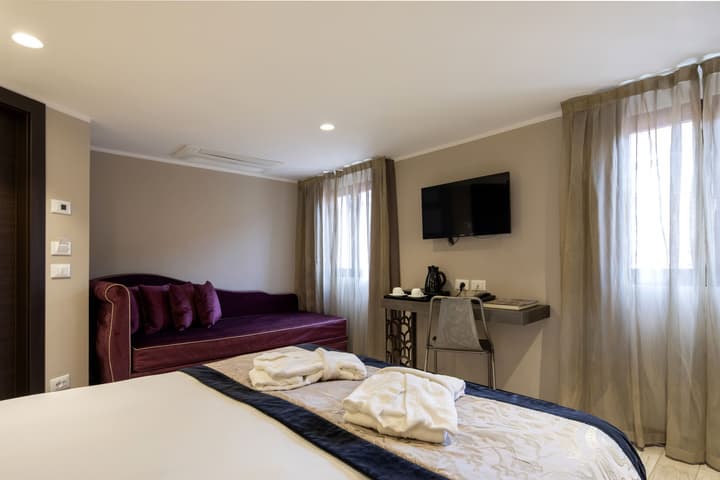 Alle Guglie Boutique Hotel