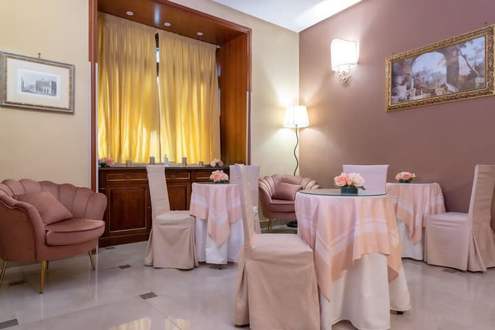 Hotel Suite Ares