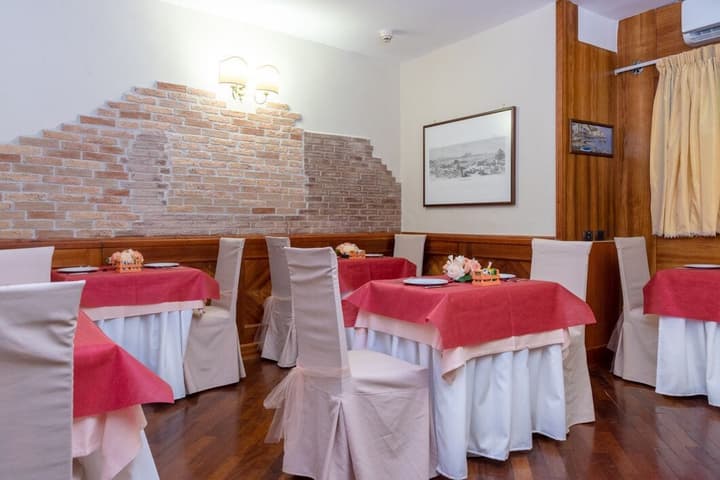 Hotel Suite Ares