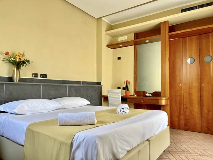 Hotel Suite Ares