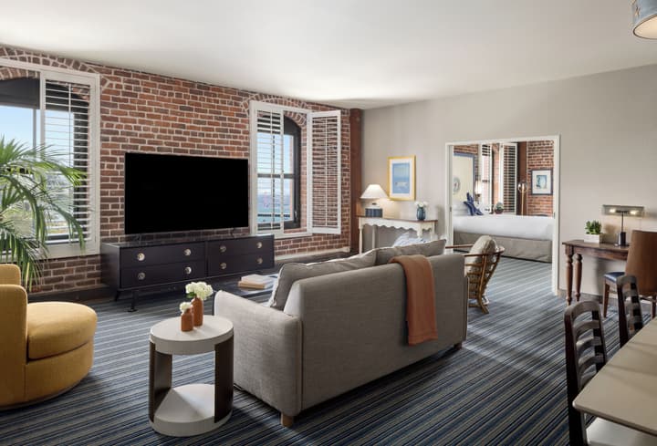 Argonaut Hotel