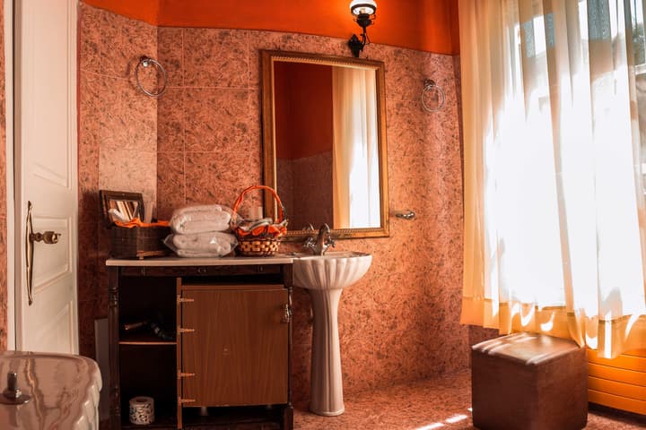 Ilion Hotel Suites