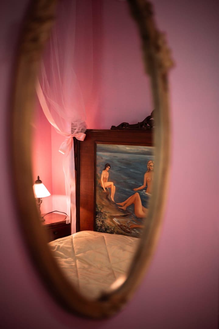 Ilion Hotel Suites