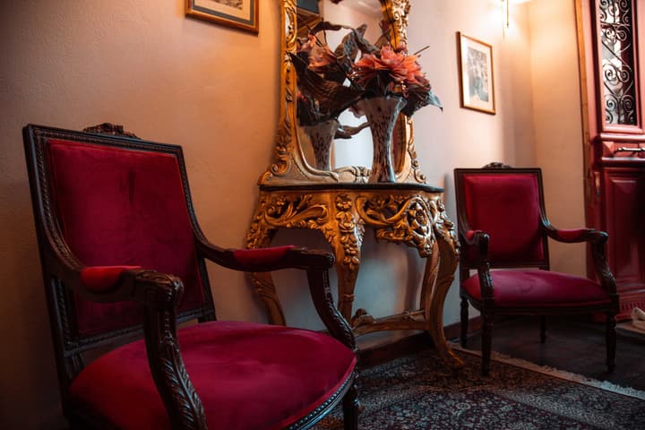 Ilion Hotel Suites