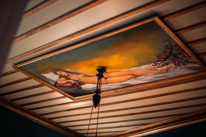 Ilion Hotel Suites