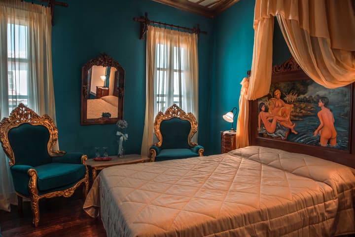 Ilion Hotel Suites