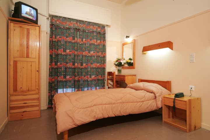 Alma Hotel