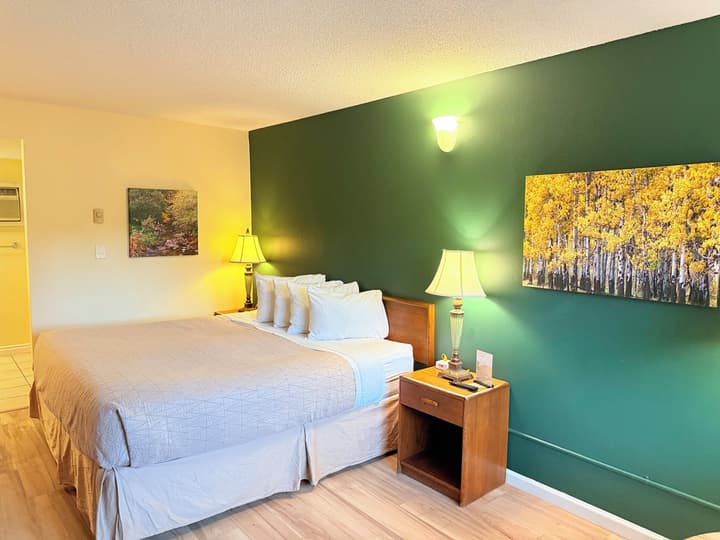 Timbers INN and Suites