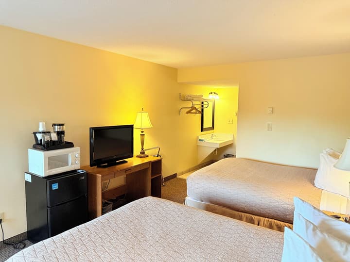 Timbers INN and Suites
