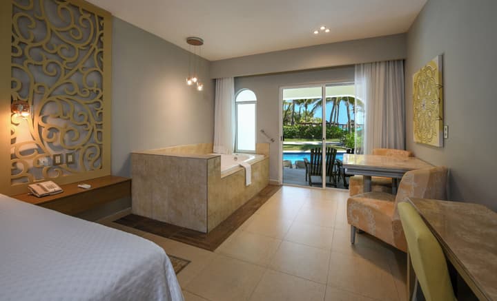El Dorado Royale, All & More Inclusive Adults Only