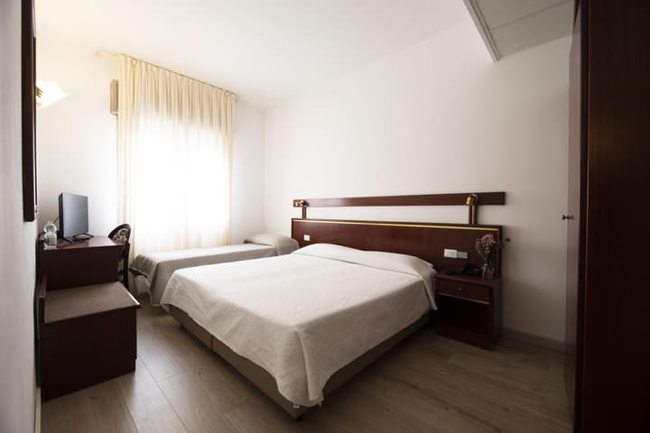 Hotel Vienna