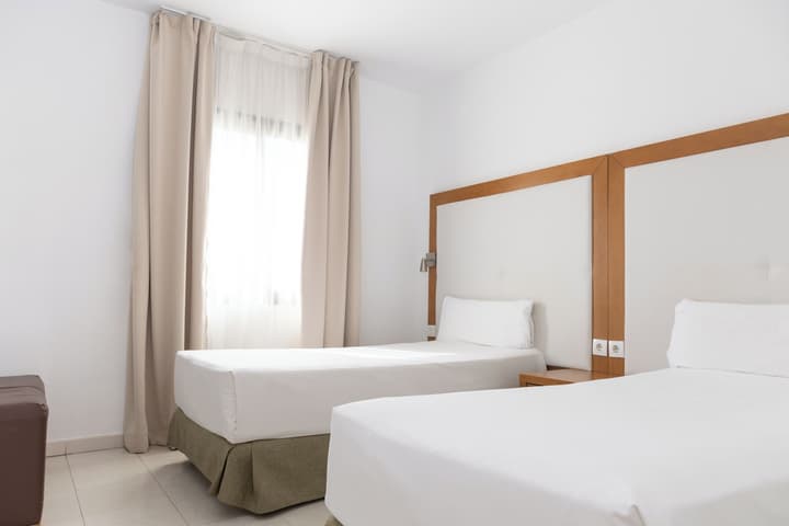 Apartamentos Hesperia Bristol Playa