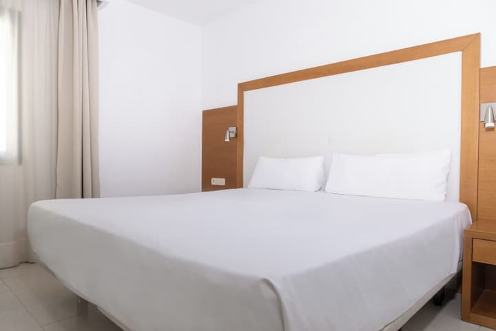 Apartamentos Hesperia Bristol Playa