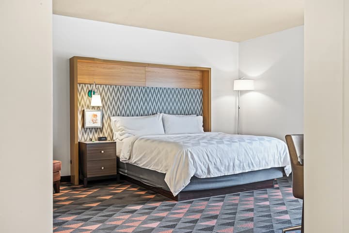 Holiday Inn St. Petersburg West by IHG