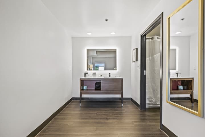Holiday Inn St. Petersburg West by IHG