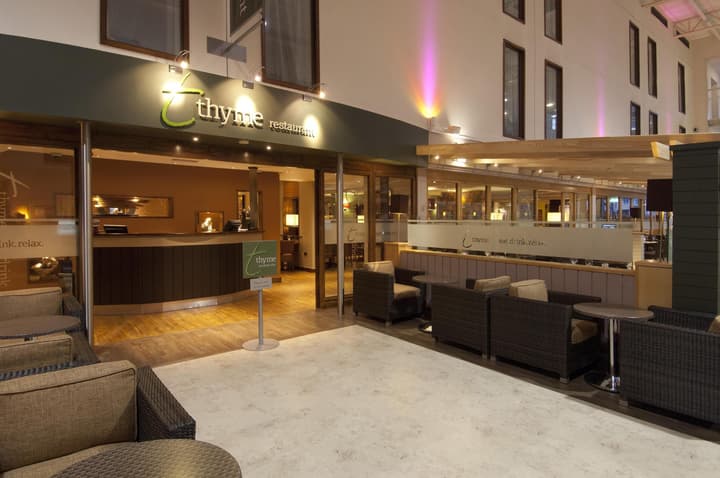 Premier Inn London Heathrow Airport T2 & T3 - Bath Road
