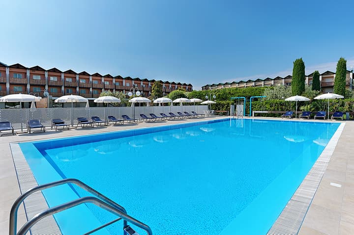 Iseolago Hotel