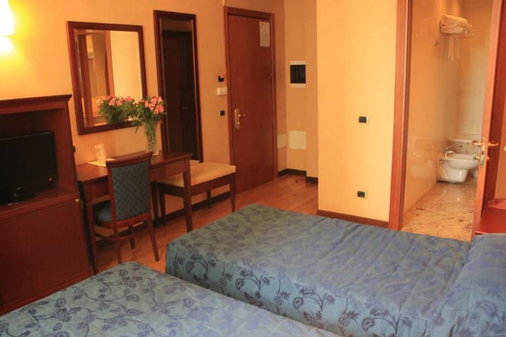 Terminal Hotel