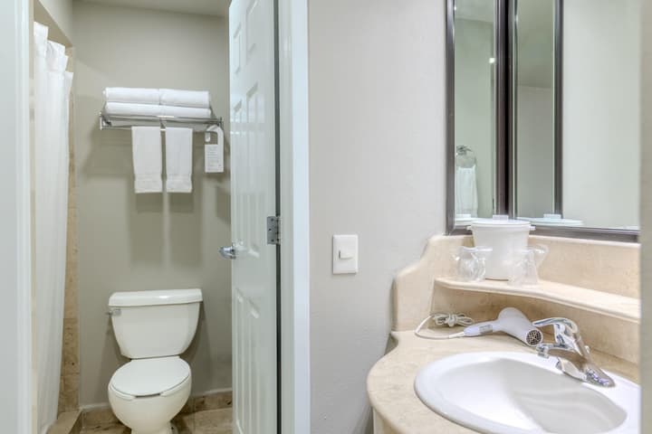 Ramada by Wyndham CDMX Perinorte