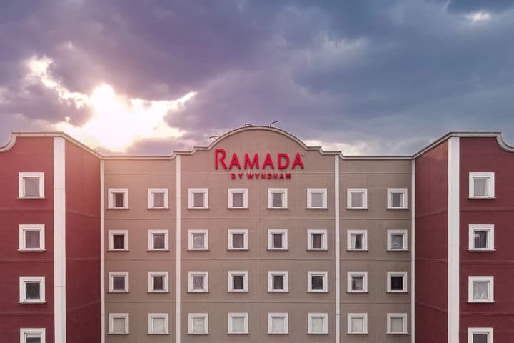 Ramada by Wyndham CDMX Perinorte