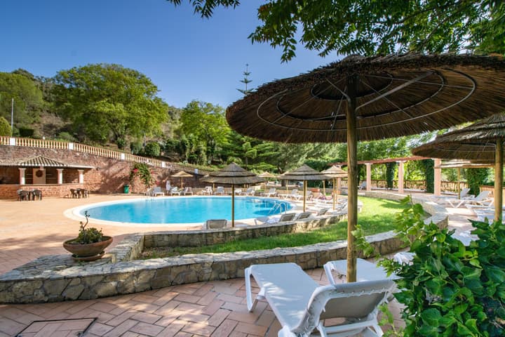 Hotel Colina Dos Mouros
