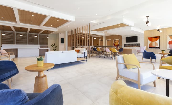 Strata Hotel