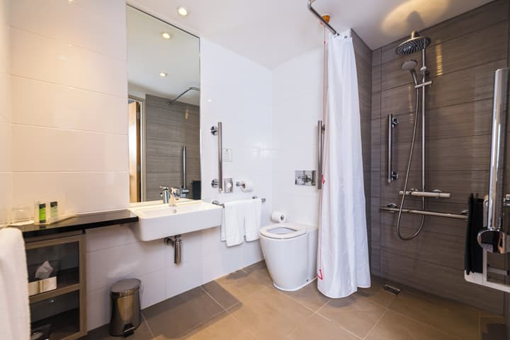 Holiday Inn Belfast City Centre by IHG