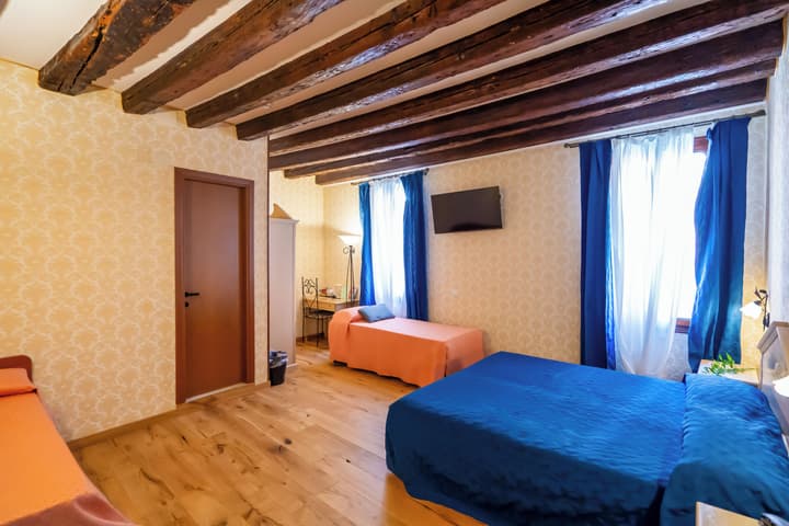 Hotel Tintoretto