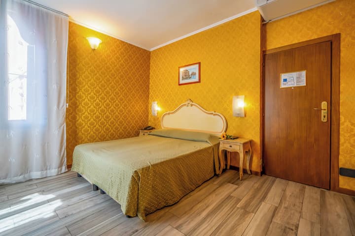 Hotel Tintoretto