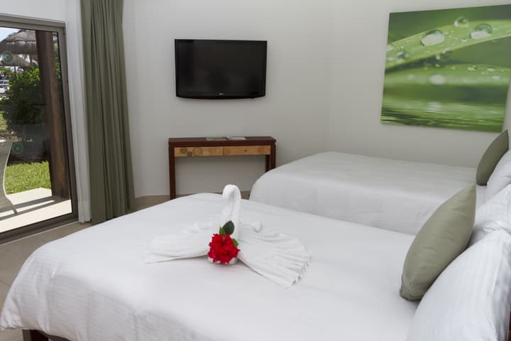 Sandos Caracol Nature Resort & Water Park All Inclusive