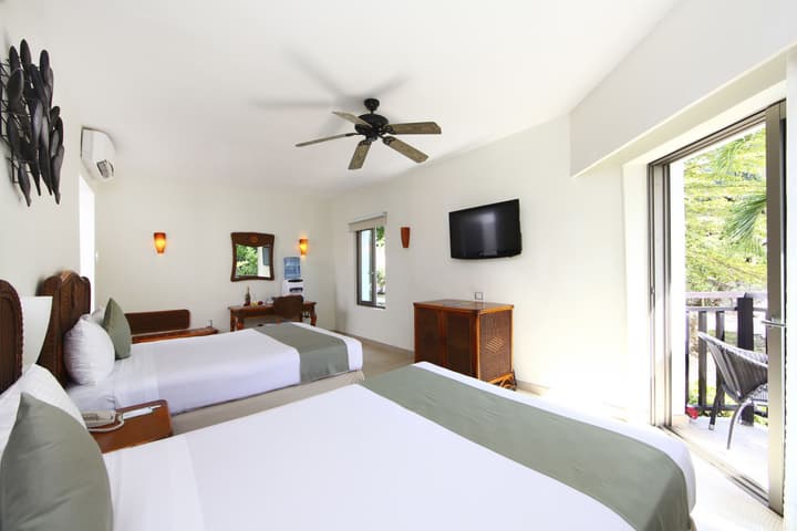 Sandos Caracol Nature Resort & Water Park All Inclusive