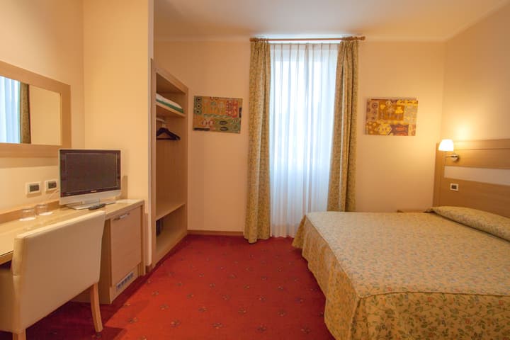 Laurentia Hotel