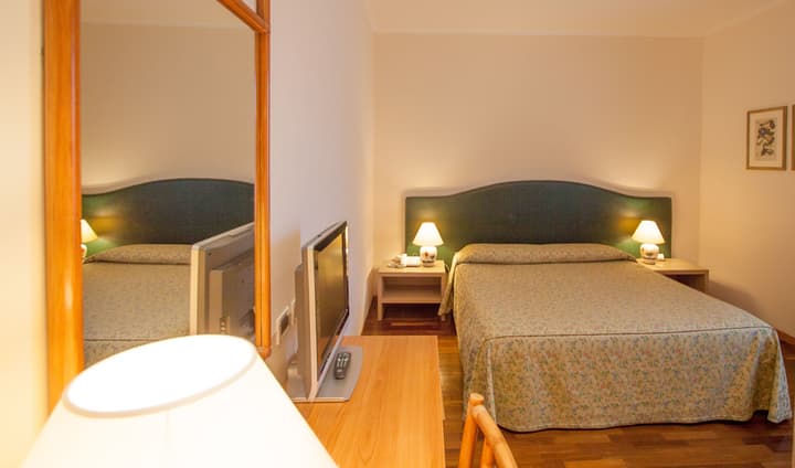 Laurentia Hotel