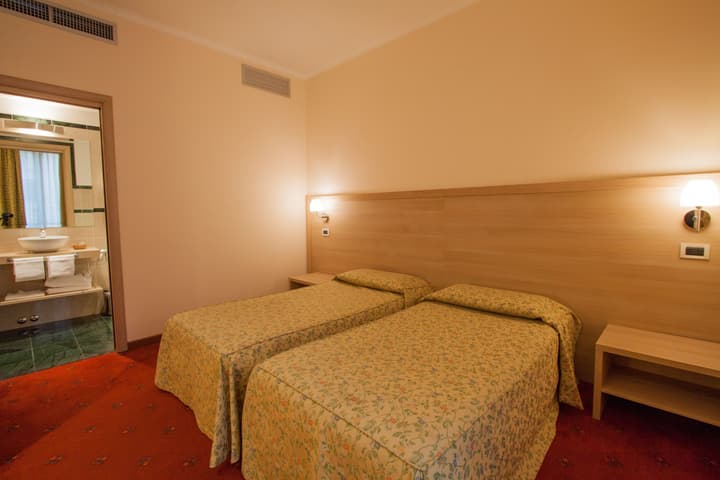 Laurentia Hotel