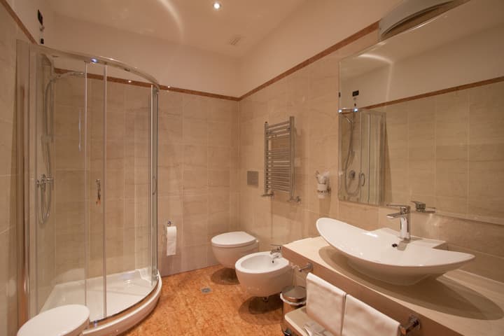 Laurentia Hotel