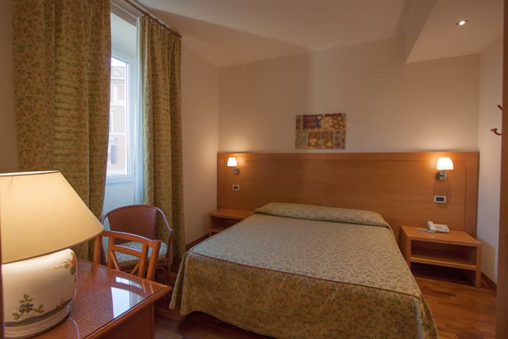 Laurentia Hotel