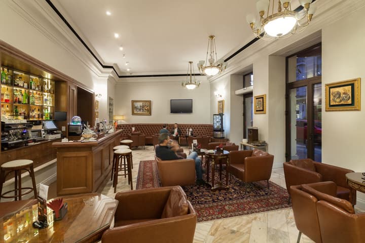 Hotel Capitol