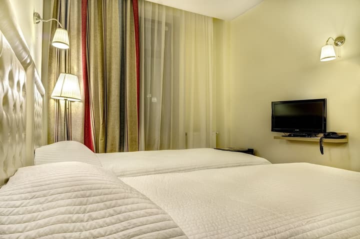 Hotel Capitol