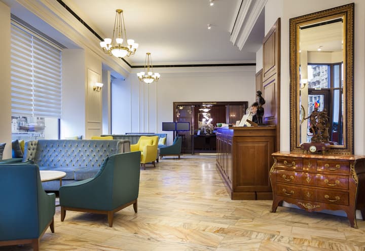 Hotel Capitol