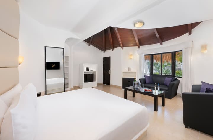 Desire Riviera Maya Resort – All Inclusive, Exclusively for Couples