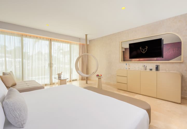 Desire Riviera Maya Resort – All Inclusive, Exclusively for Couples