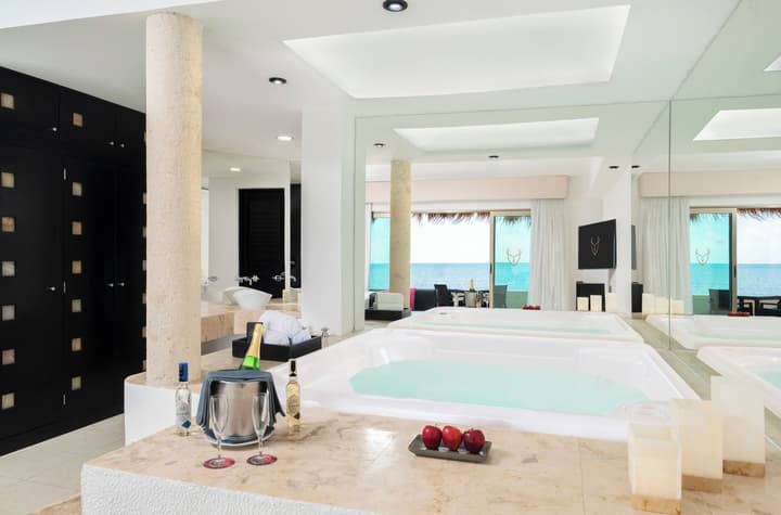Desire Riviera Maya Resort – All Inclusive, Exclusively for Couples