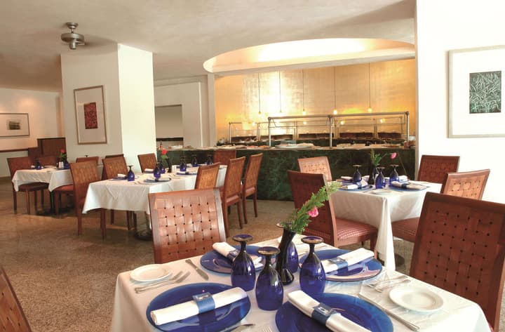 Hotel Emporio Acapulco