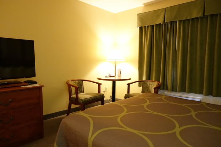 Super 8 by Wyndham Sault Ste Marie On