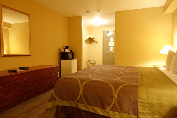 Super 8 by Wyndham Sault Ste Marie On